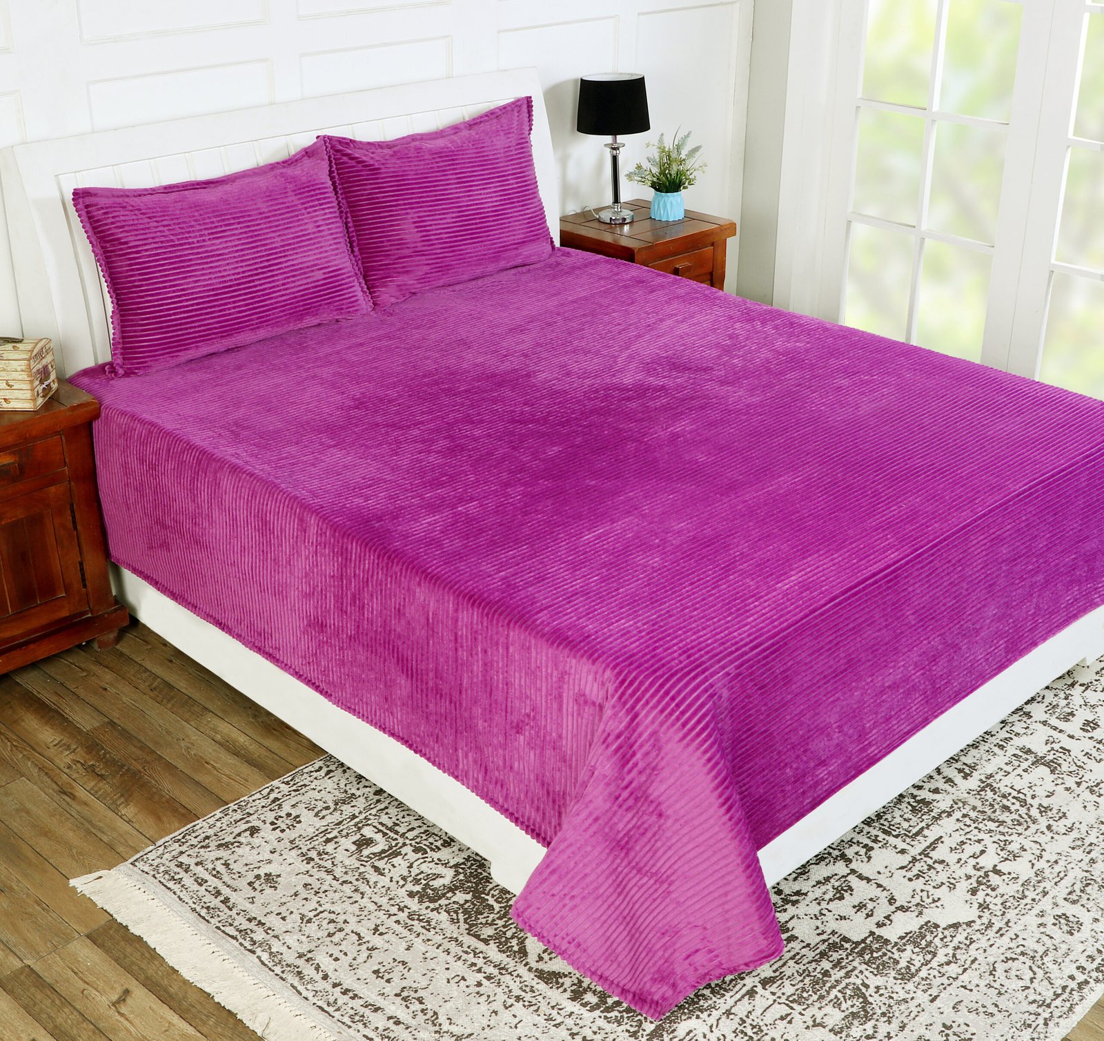 Winter Warm King Size Flat Double Bedsheet With 2 Pillow Cover (Pink)