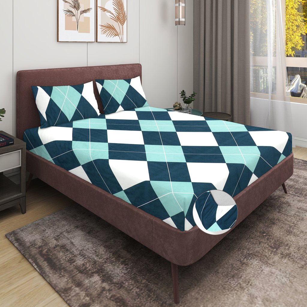 Elastic Fitted King Size Double Bed Sheet With 2 Pillow Covers (Green)