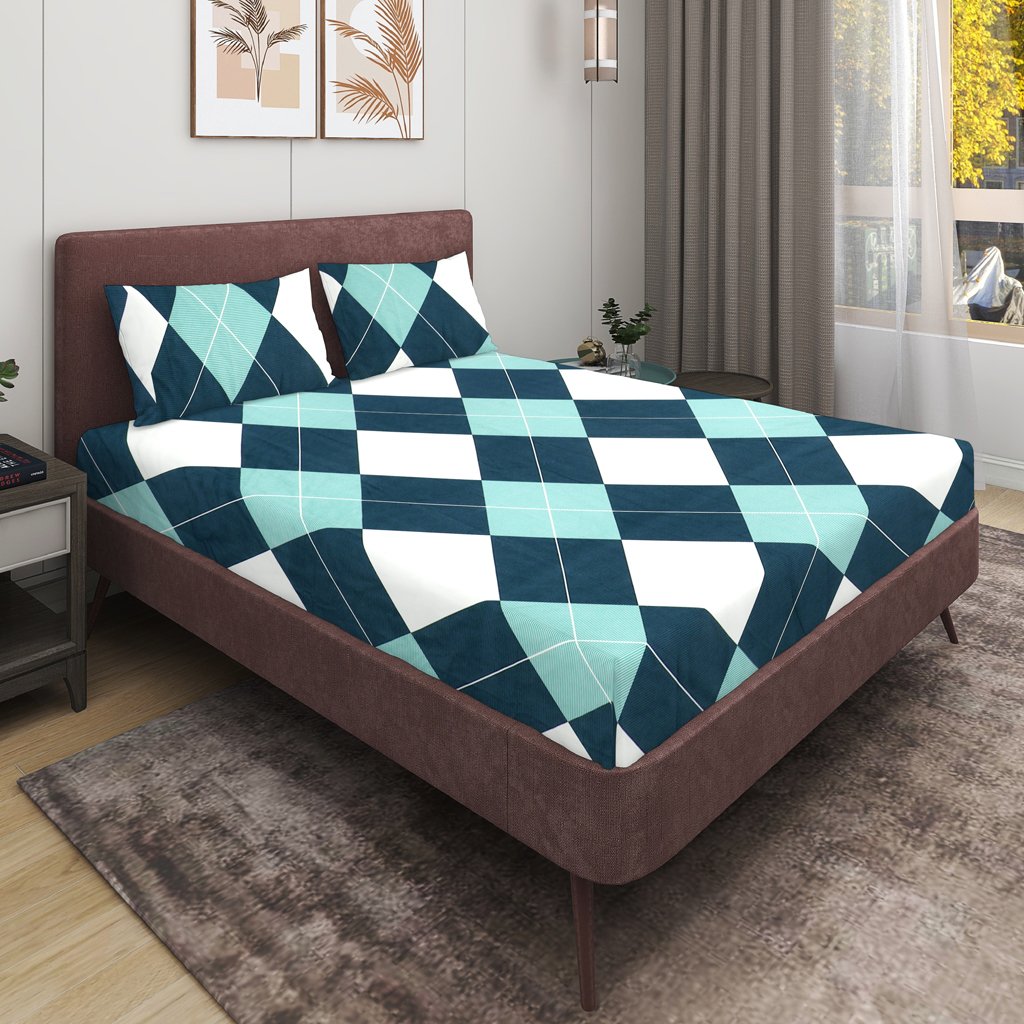 Elastic Fitted King Size Double Bed Sheet With 2 Pillow Covers (Green)