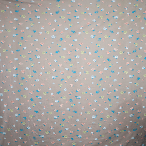 210 TC Cotton Printed Diwan (Set of 8 Pieces)1 Single Bedsheet 5 Cushion Covers And 2 Bolster Cover