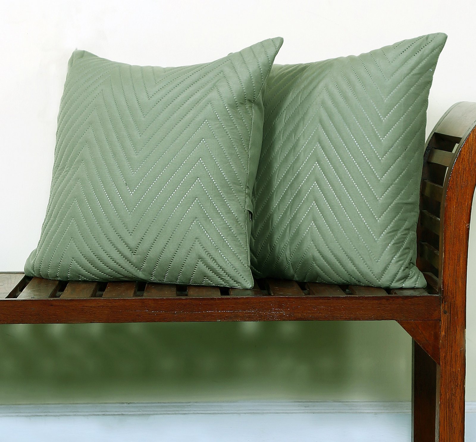 RD TREND UltraSonic Microfiber Cushion Covers, 40 x 40 cm/16 x 16 inches, Set of 2, 250 TC,Back Zipper (Miltry Green)